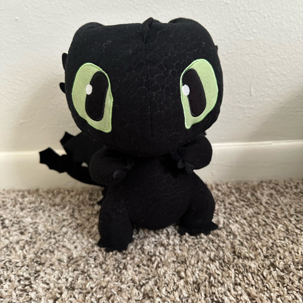 How to Train Your Dragon Toothless Roaring Plush Plushie Stuffed animal